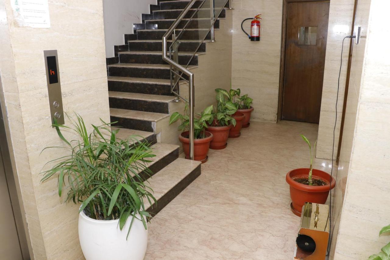Hotel S C Residency Zirakpur Exterior foto